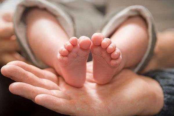 患者疑惑：泰国试管出生的宝宝身体是否会有缺陷?